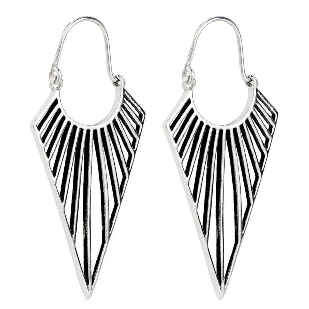 Triangle hoop earrings M44
